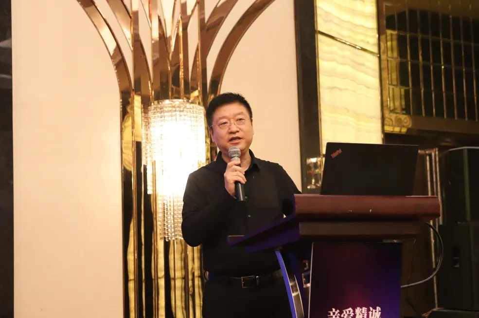 1763575424347061.jpg 6405.jpg